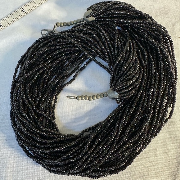 Twisted black seed bead torsade necklace - Picture 2 of 3